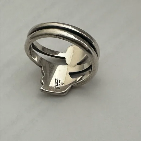 Ring - Picture 4 of 4